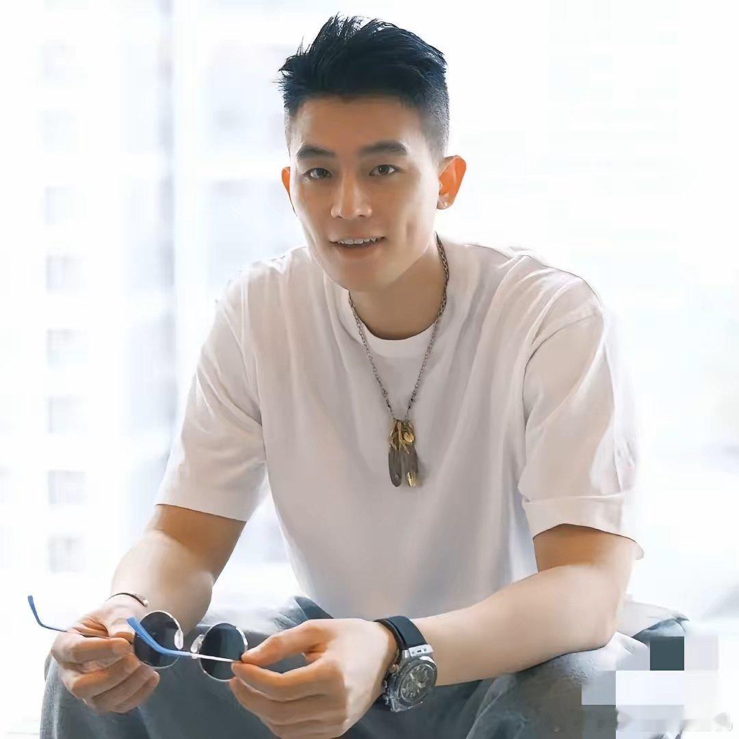 《玉兰花开君再来》男主官宣欧豪，我发现了一个问题，几乎欧豪参演的每部剧，发现他搭