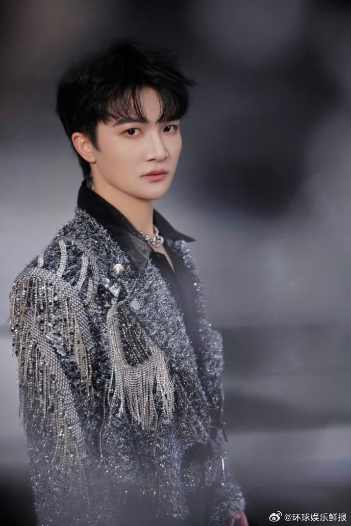 温柔外壳下藏着滚烫力量，周深的声音就是少年热血最好的诠释❤️周深与少年热血太适配