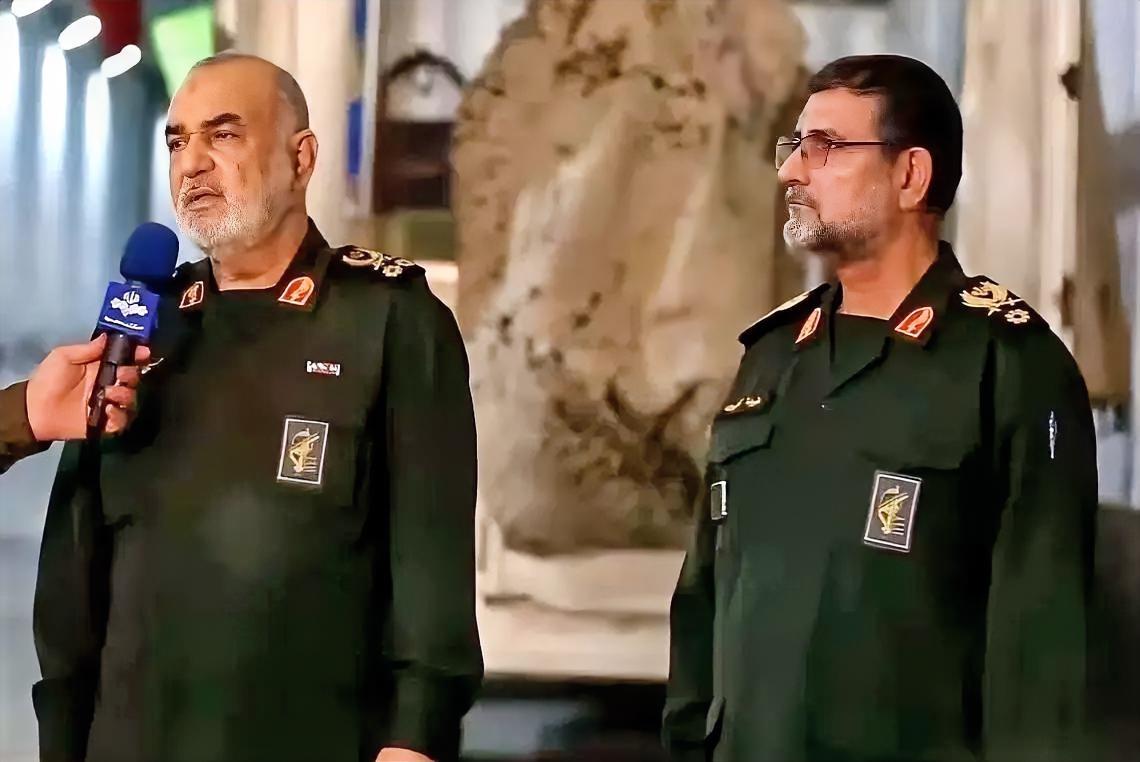 铝厂炸了，导弹没打军营，全球飞机零件跟着涨价。
这事发生在这几天，不是演习，是真