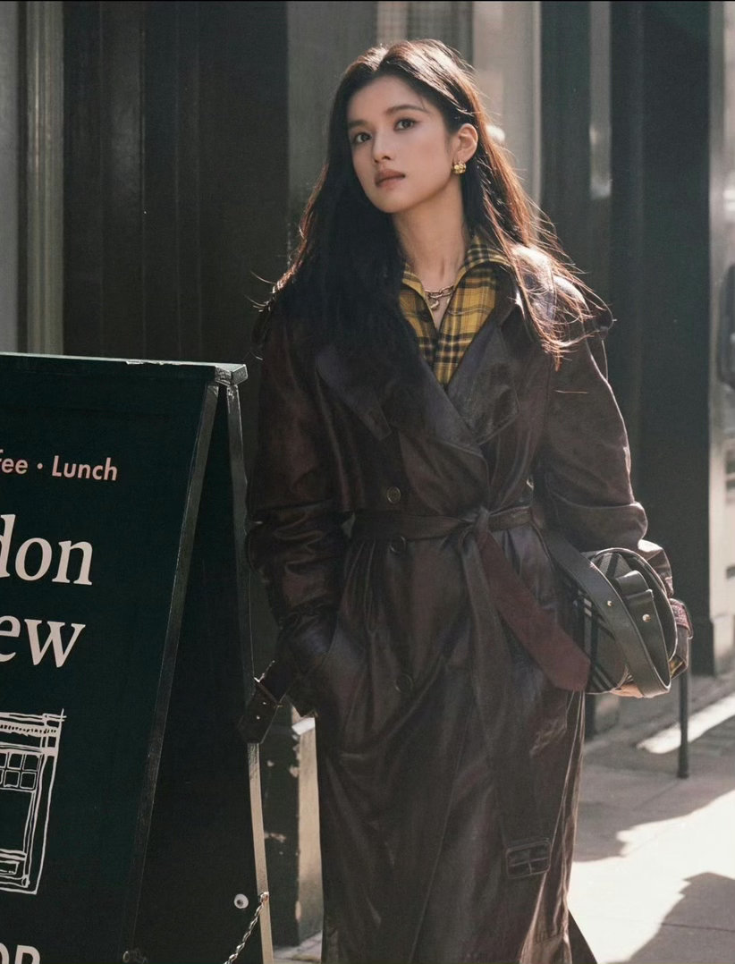 曝张婧仪Burberry转YSL 张婧仪离开Burberry应该是主动选择吧，下
