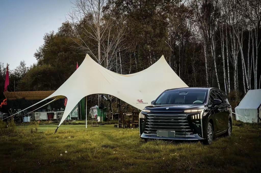 2017款星海V9 20项豪华升级 焕新上市，2. 同价位竞品多为中型MPV，星