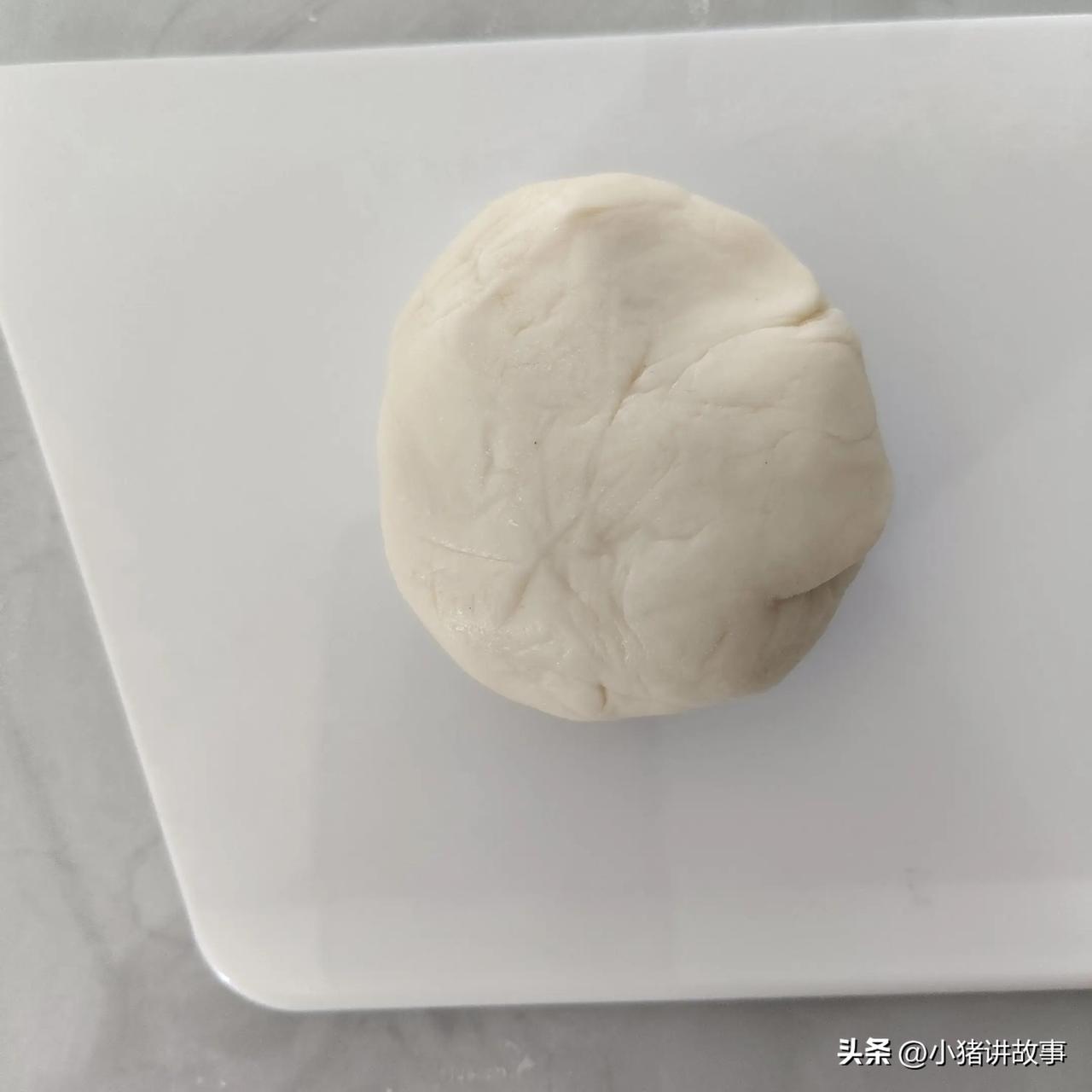 家人们有没有河北人，出来说句话，每次包饺子，剩下的面团，放在盆里面放在暖和的地方