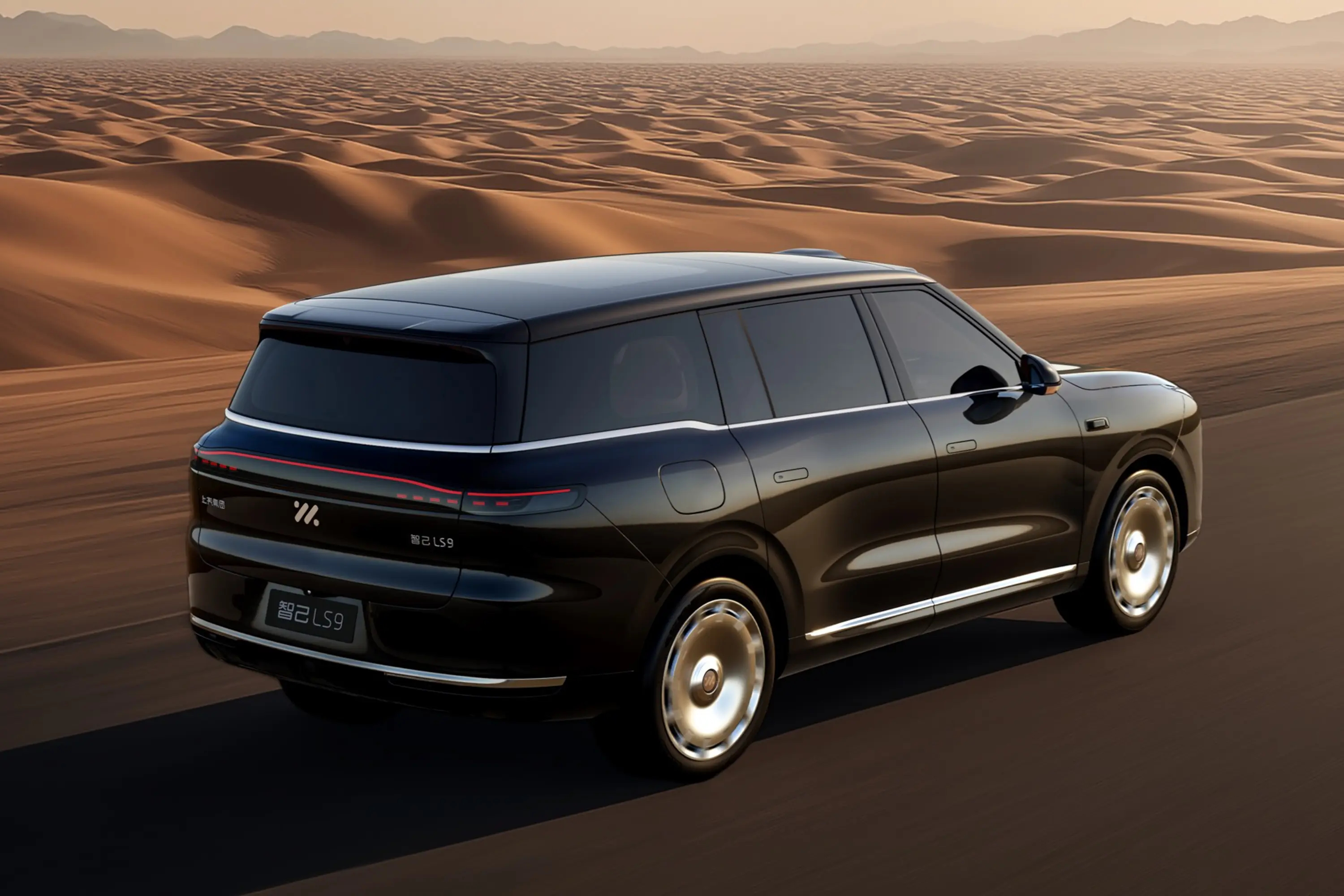 智驾LS9这台大尺寸SUV，开着是真的颠覆认知🚗 本以为这么大个头会笨拙，没想