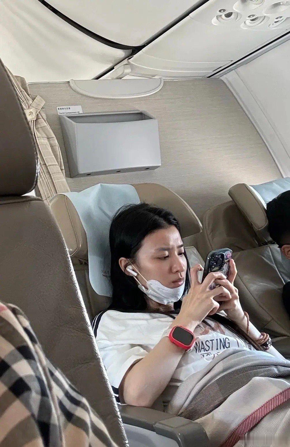 这是王楚然吗？素颜状态怎么样？ ​​​