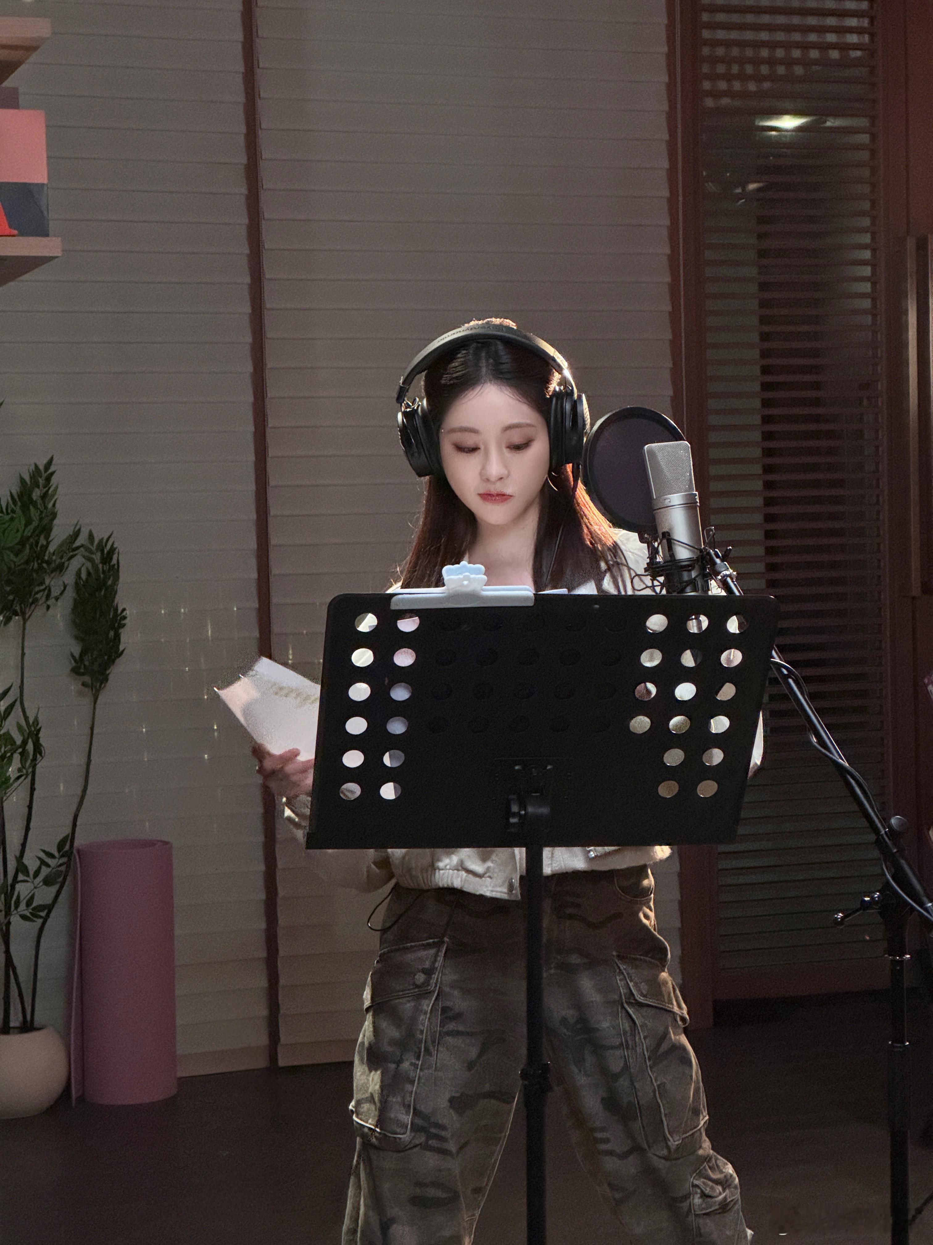 祝绪丹18图收官晚高疯周五晚高疯 看着祝绪丹的收官 18 图，一幕幕画面涌上心头