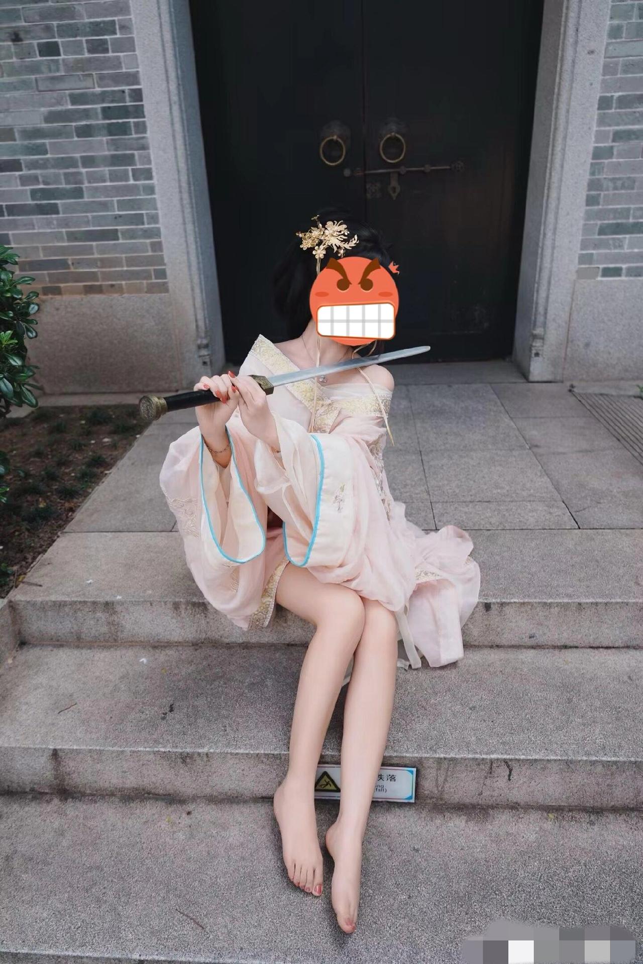 有虞姬拔剑自刎那味儿了吗