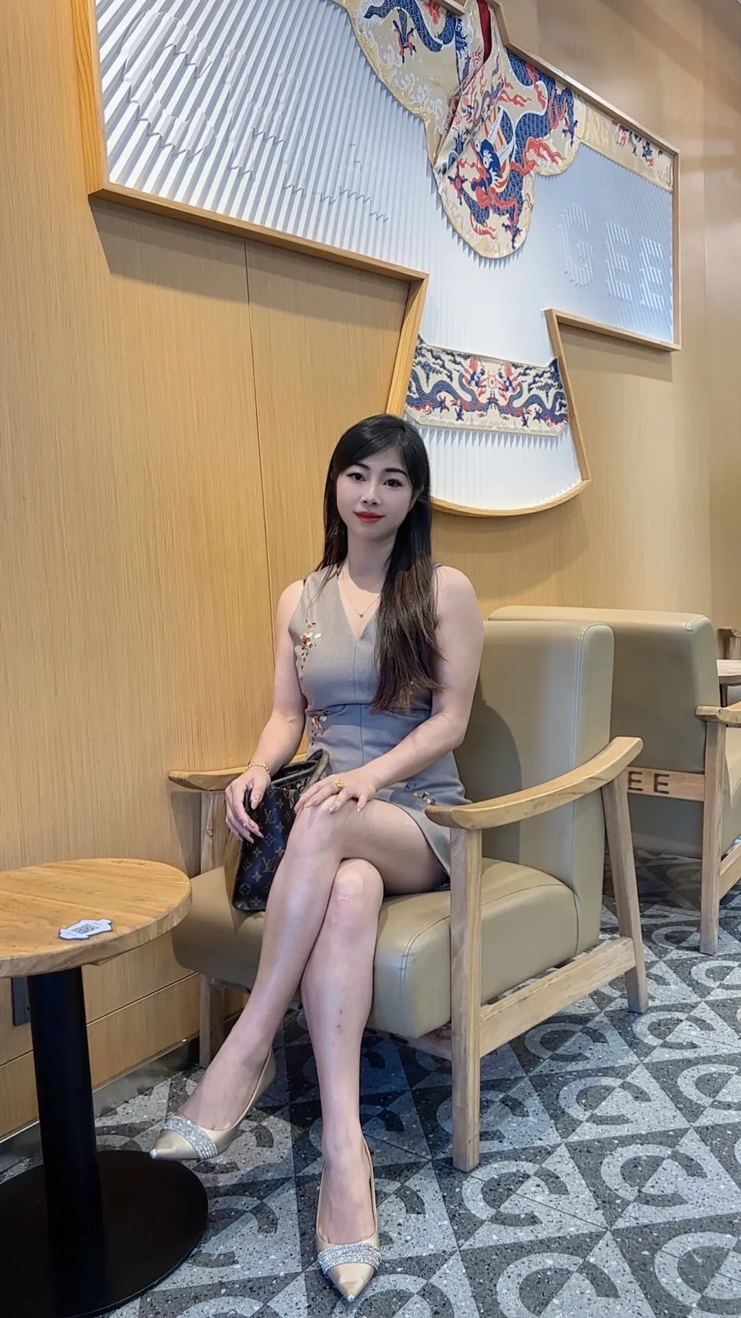 女人长得漂亮不如活的漂亮，大哥们今晚小号见😀