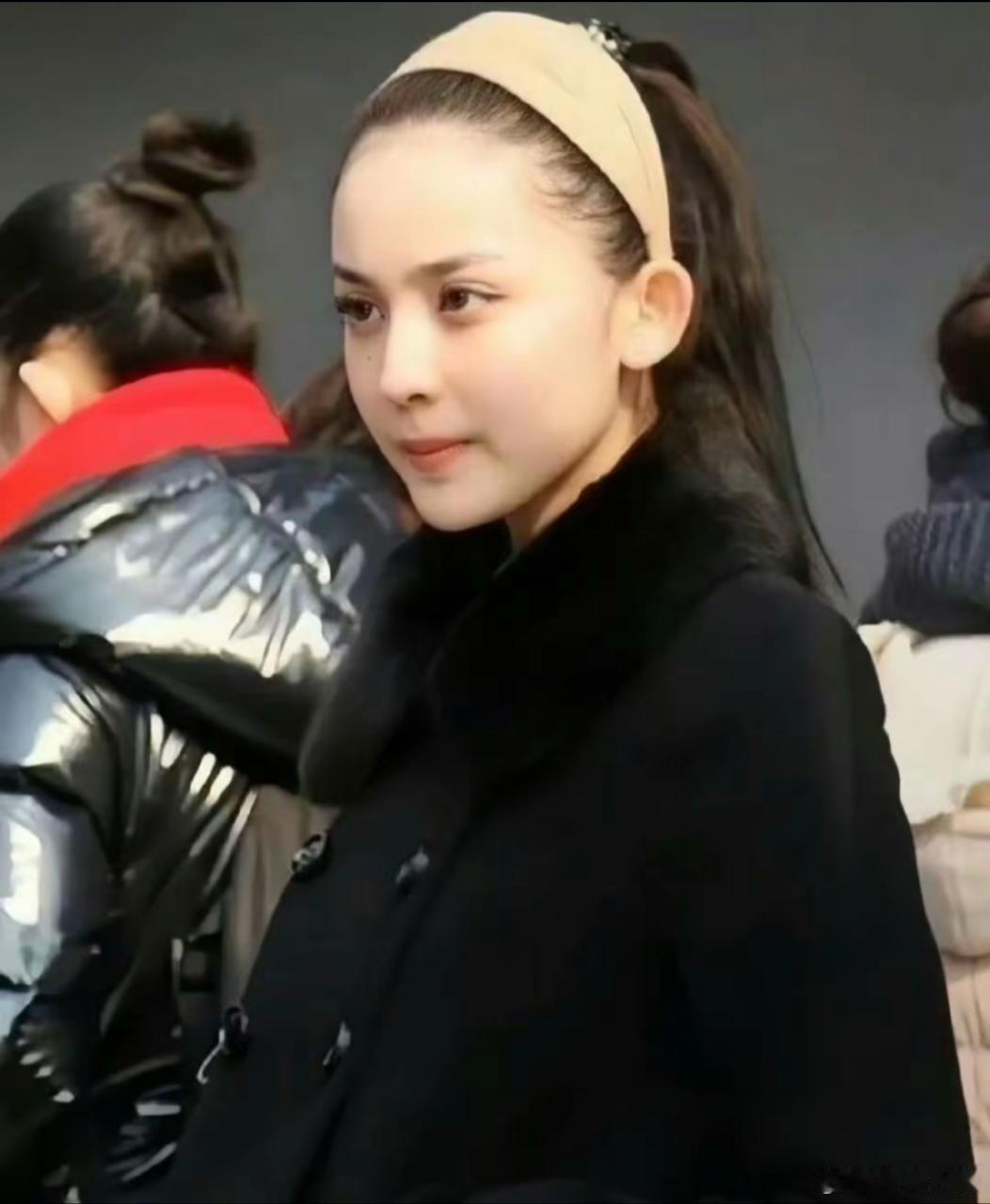 娜扎早期 经济上升期的美最美艺考生无需多言！都来🥝预约女神新剧《醒来》！ 