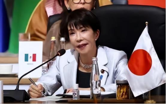 高市准备梭哈，日舰闯入台海14小时，解放军分兵两路，反包围开始

4月17日凌晨