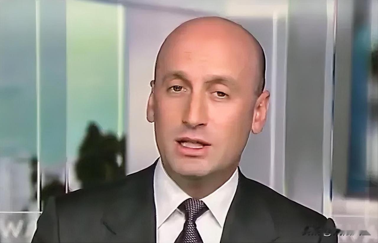 美国总统助理、政策副幕僚长和国土安全顾问斯蒂芬·米勒:“格陵兰对美国的国家安全至