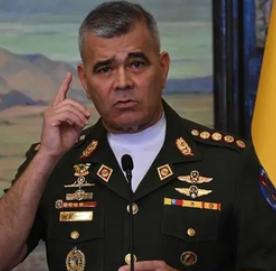 不会谈判！不会放弃！
委内瑞拉的反击来了！
1月3日深夜，委内瑞拉国防部长宣布全