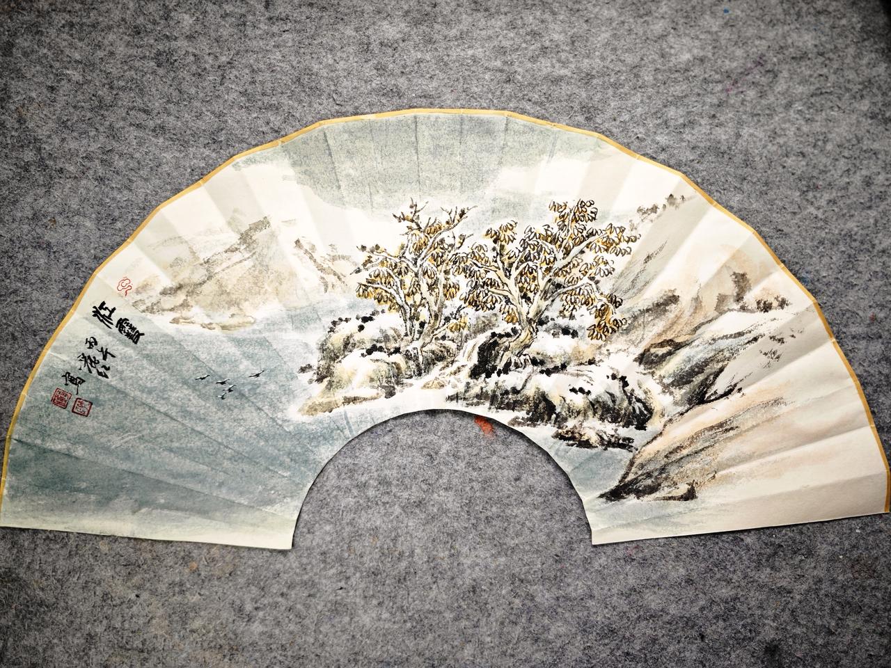 王丽红扇面画《江雪》