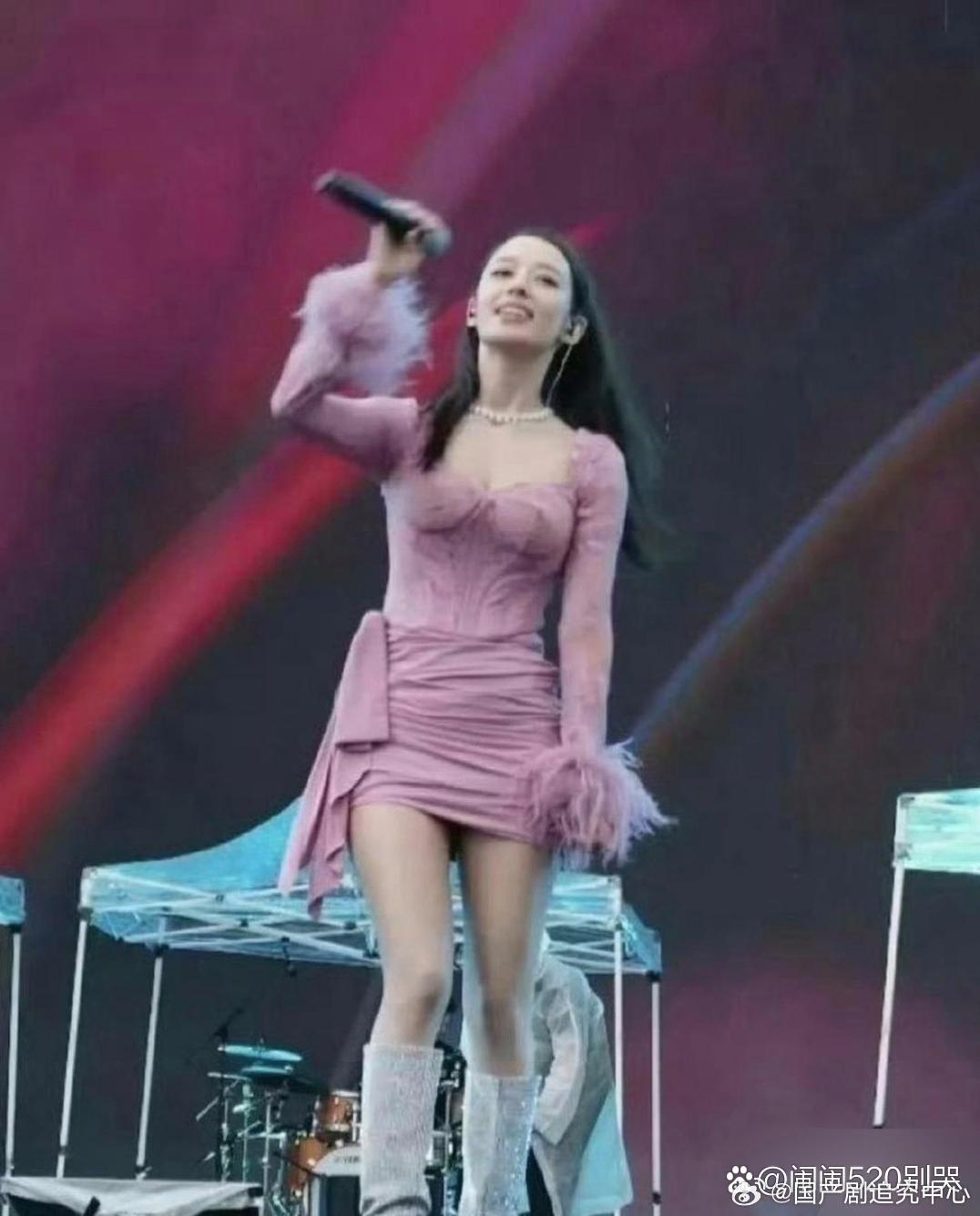 这是郎朗的老婆吉娜吗？ 