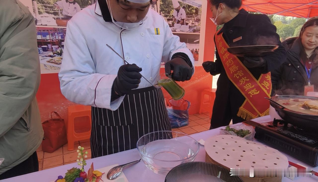 经常在美食节目里听到这句话:“高端的食材，往往只需要简单的烹饪手法”。没想到在安