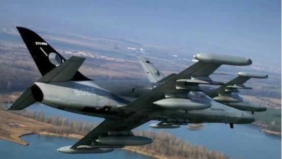 战争一旦爆发，中国3000架飞机根本上不了场？俄专家道出真相。西方媒体称，中国3