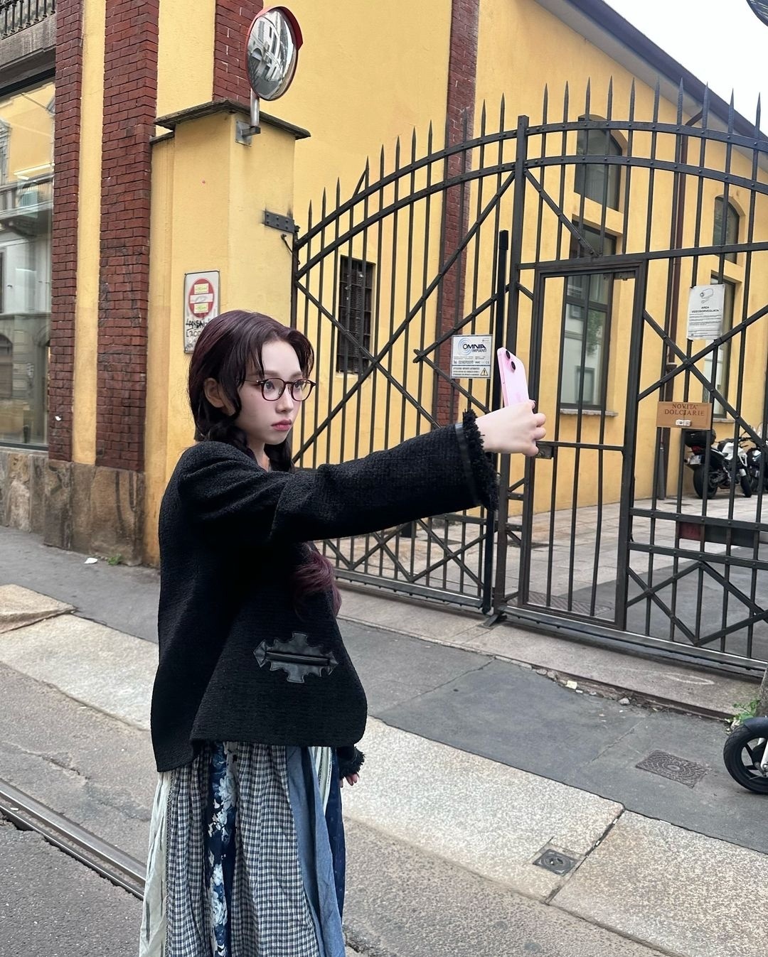 柳智敏 241005katarinabluu 𝐢𝐧𝐬更新-In Milan
