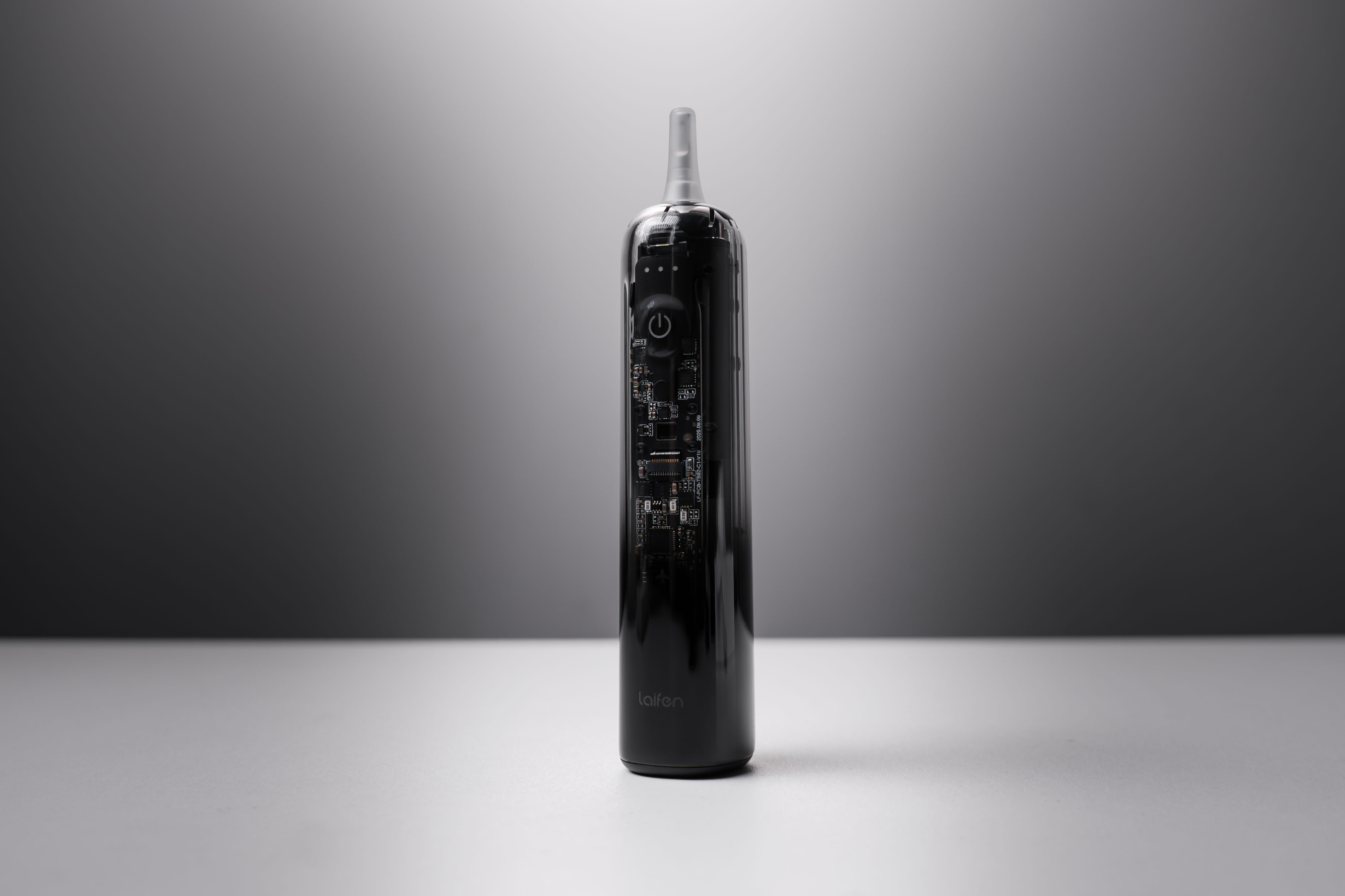 徕芬扫振电动牙刷 i2 差不多用了 4 个月，没啥花里胡哨的，简单说说它哪里好用