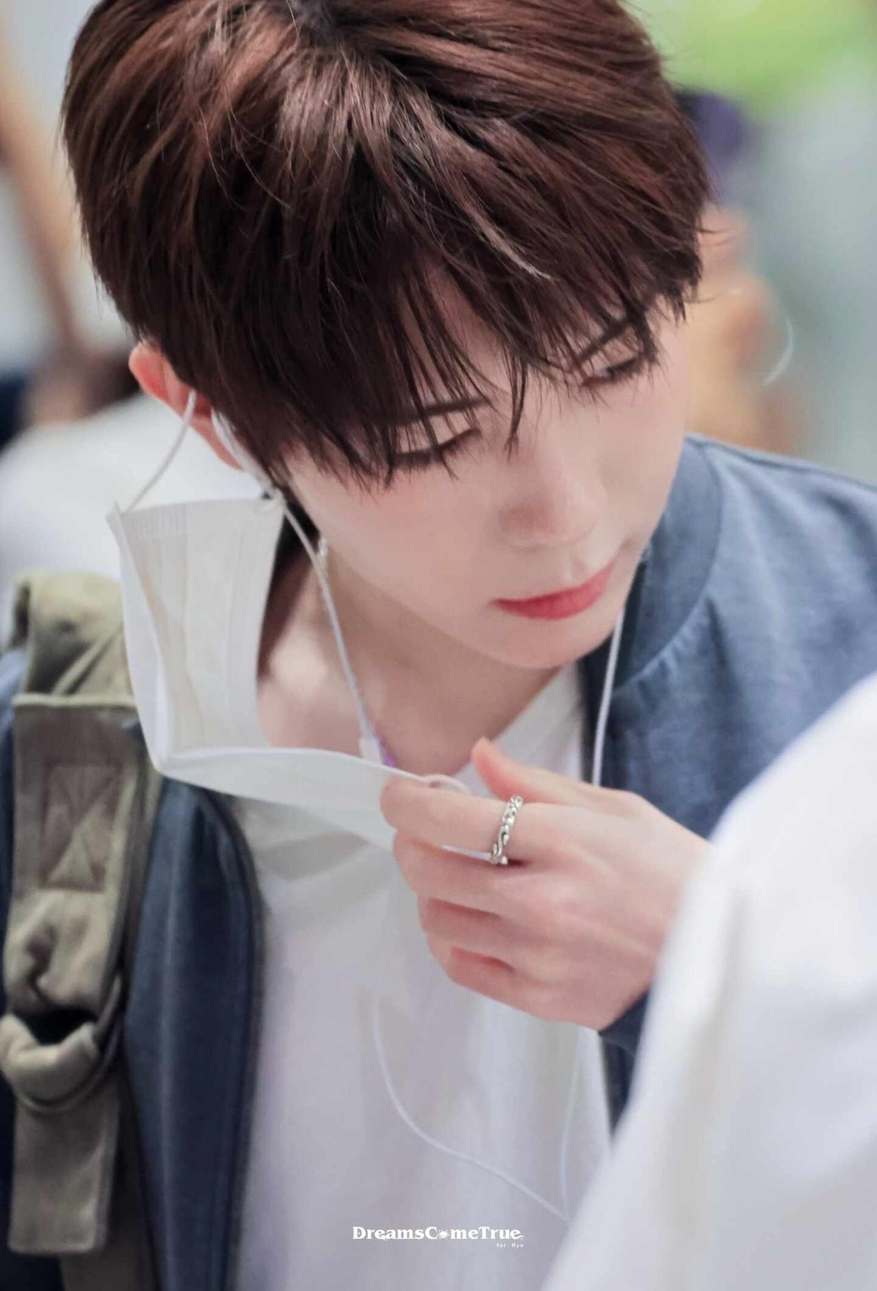 icn✈️hnd
ryo广濑辽 nctwish