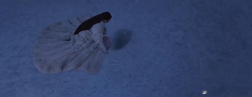 这都什么年代了还有七夜雪这种满满扣图痕迹的剧，不说真以为谁捏的橡皮泥娃娃 ​​​