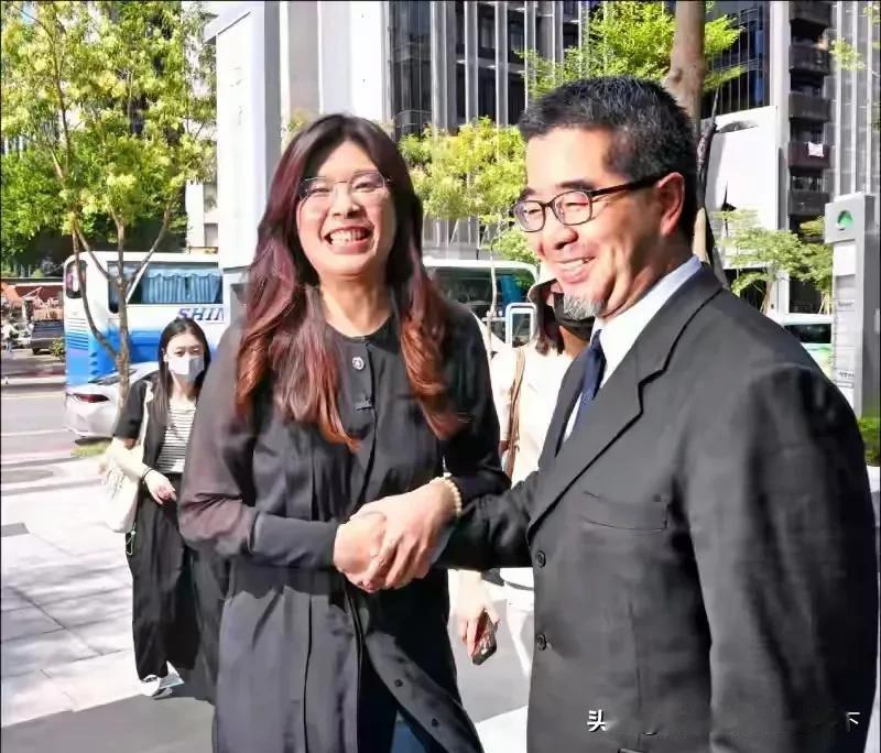 从郑丽文访陆随行阵容，透露其政治倾向端倪

中国国民党主席郑丽文将于2026年4