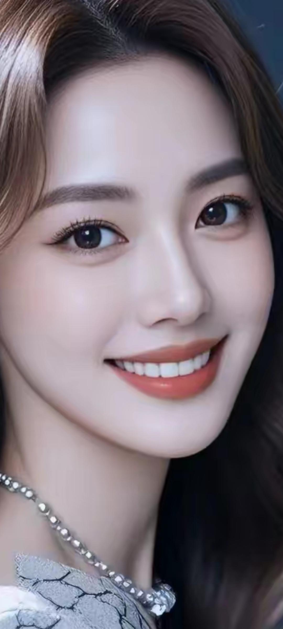 甜美笑容，闪耀眼眸，温柔女神，元气满满！🌟✨
