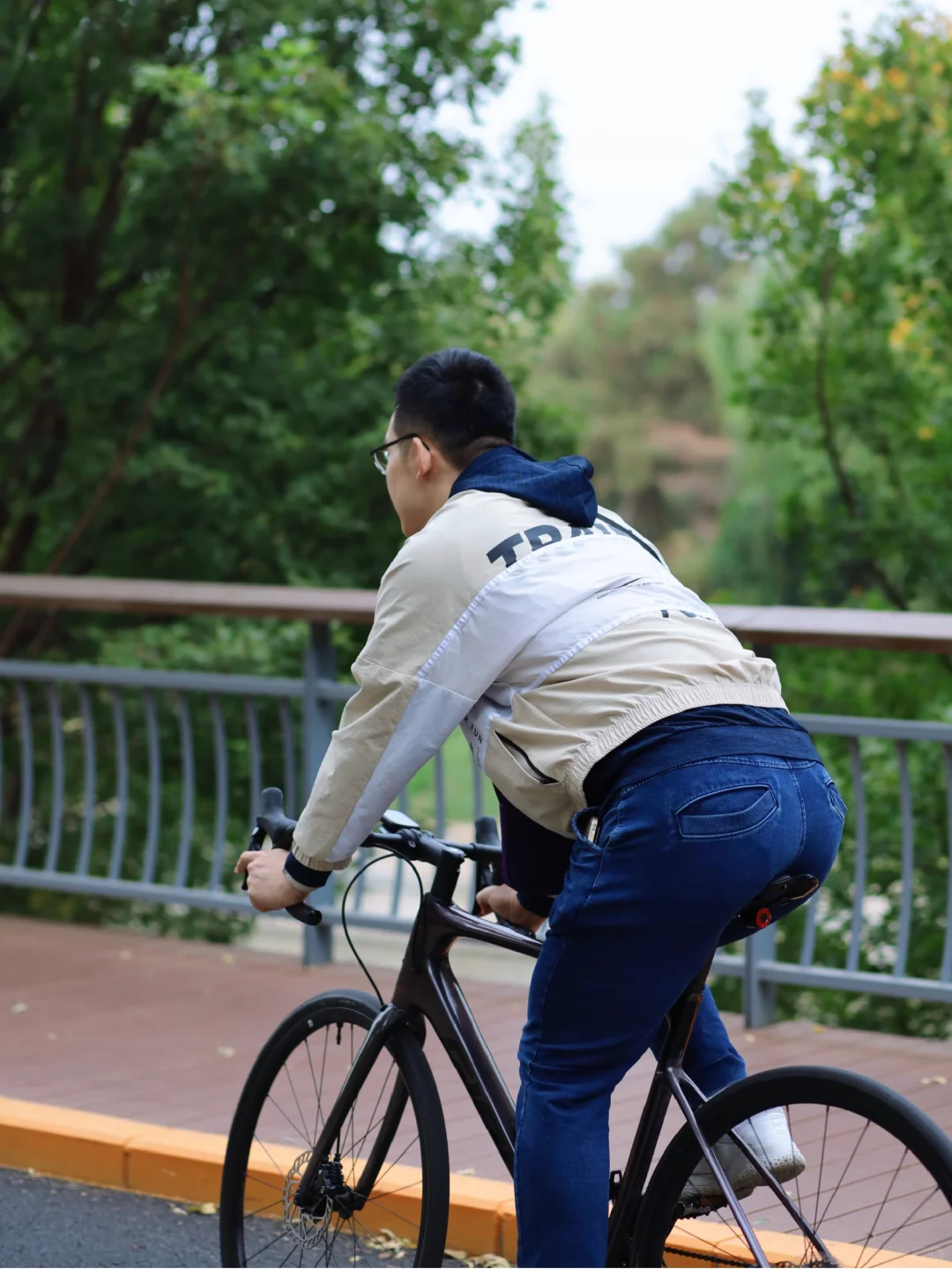 大梁还空着🚲🍂