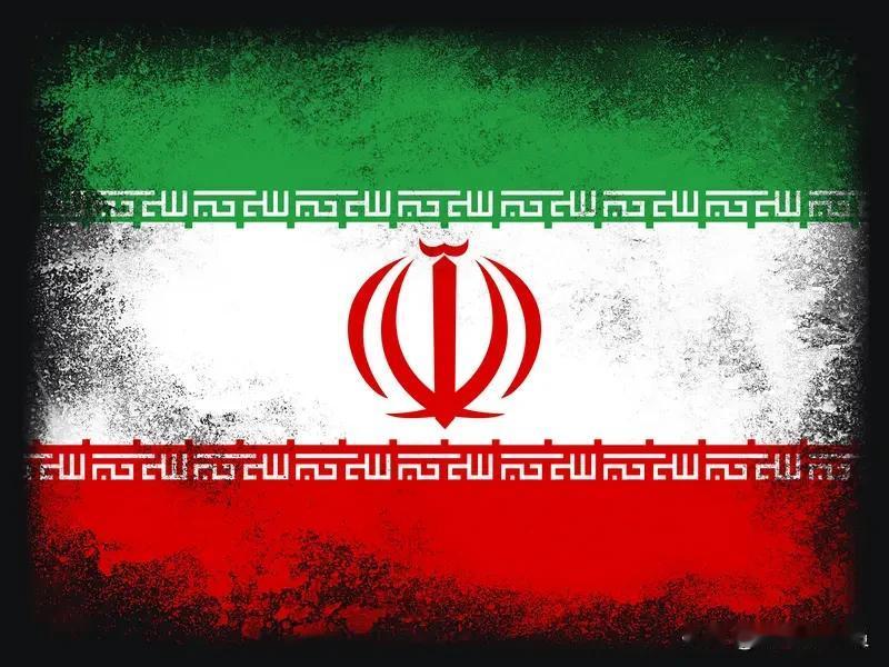 伊朗能不能扛住美国军事打击，这事儿得两说。从常规军事力量看，美伊差距巨大。美军F