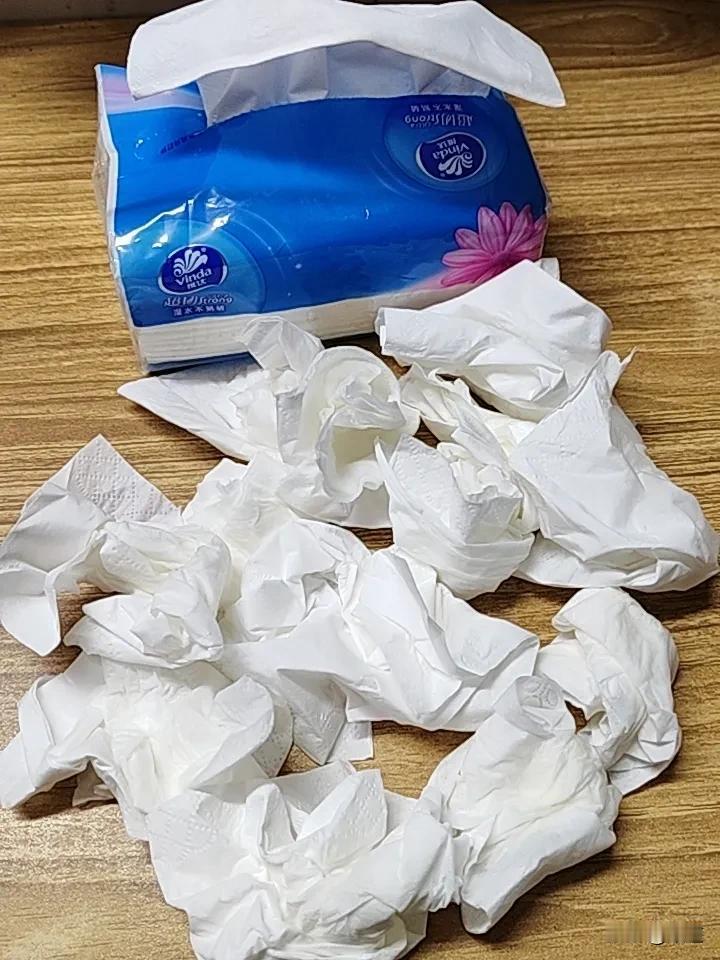 最近有一个话题问，当你意识到今后的路要自己走时，你有什么感触。
今天我设身处地的