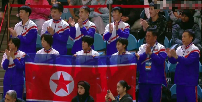 哎哟，这次亚锦赛女单决赛，朝鲜选手金琴英夺冠，张本美和的冠军梦又破灭了。看台上朝