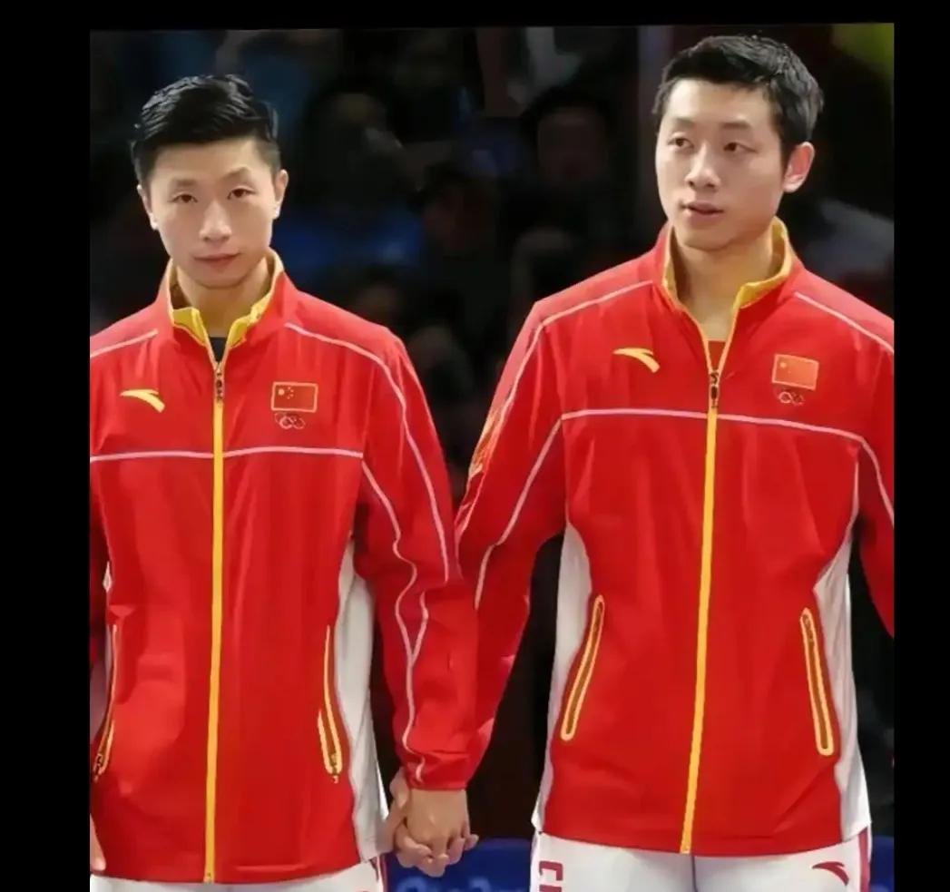 马龙许昕参加全锦赛男双，不仅仅是乒乓情怀那么简单。

伦敦世乒赛团体赛，国乒男团