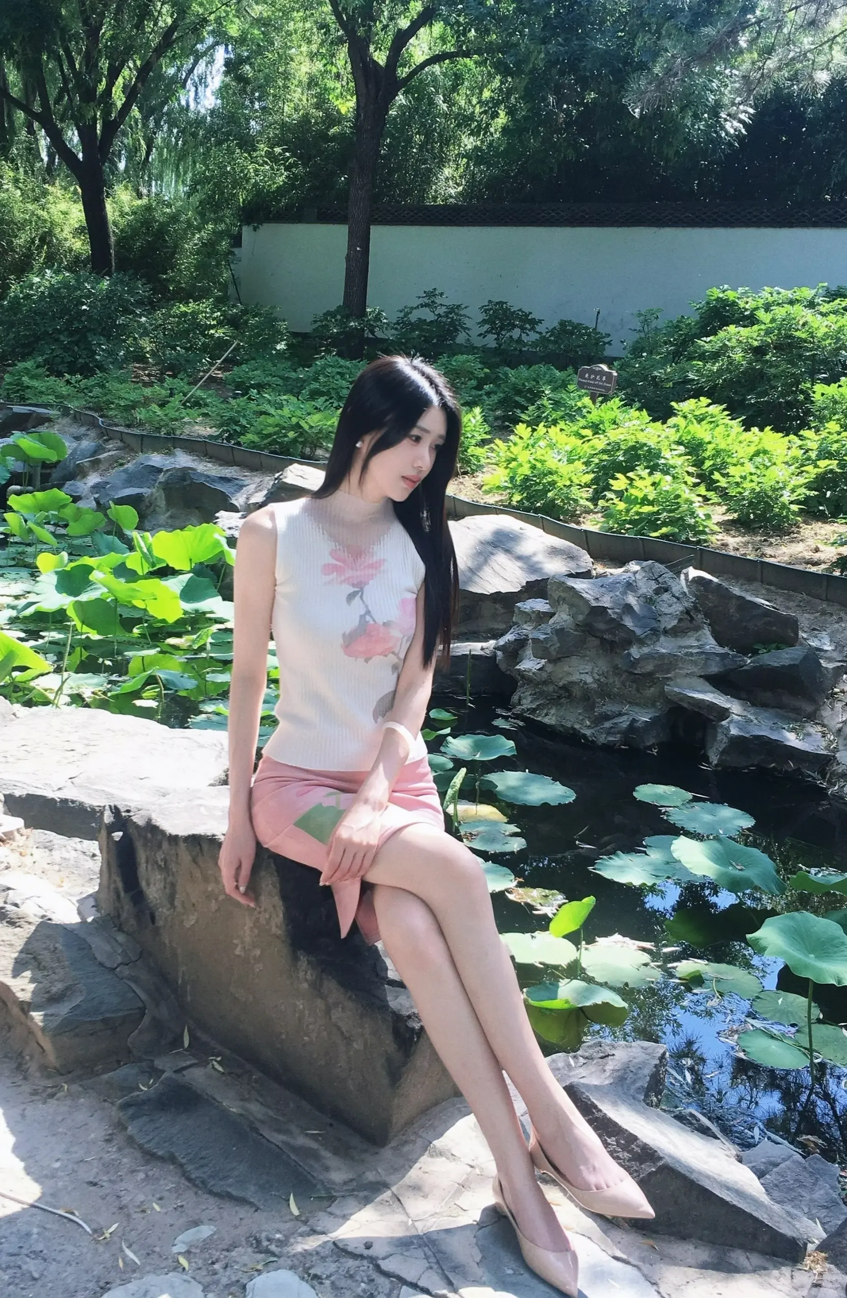 风声 水声 蝉鸣声 声声入耳。