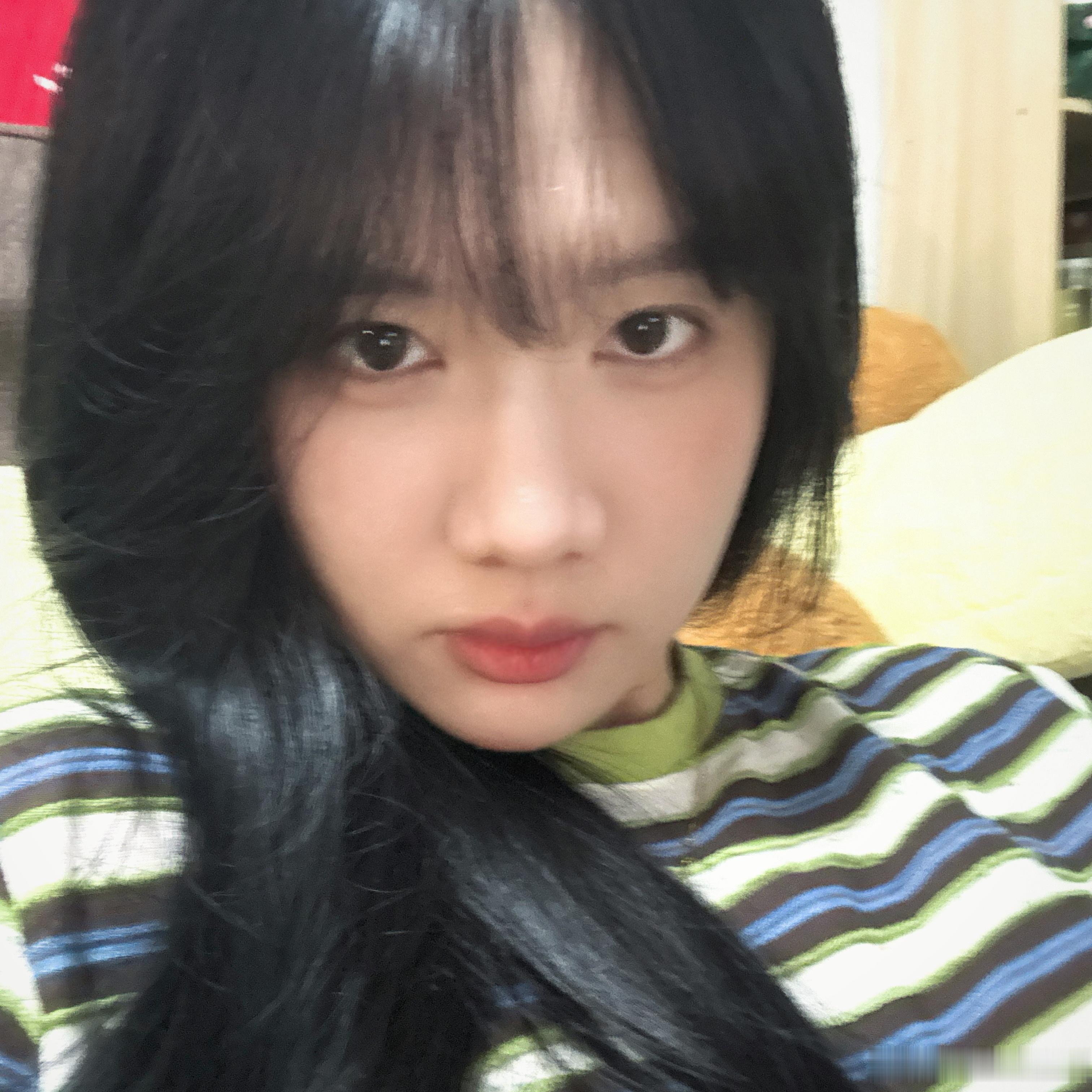 嘿;-)