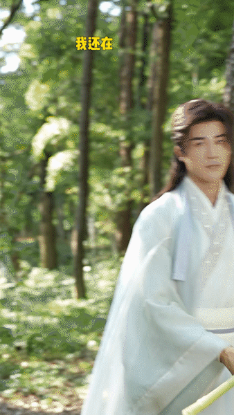 #姜潮与粉丝的双向奔赴#姜潮新剧杀青，恰逢生日，粉丝送上惊喜，原来这就是爱豆与粉