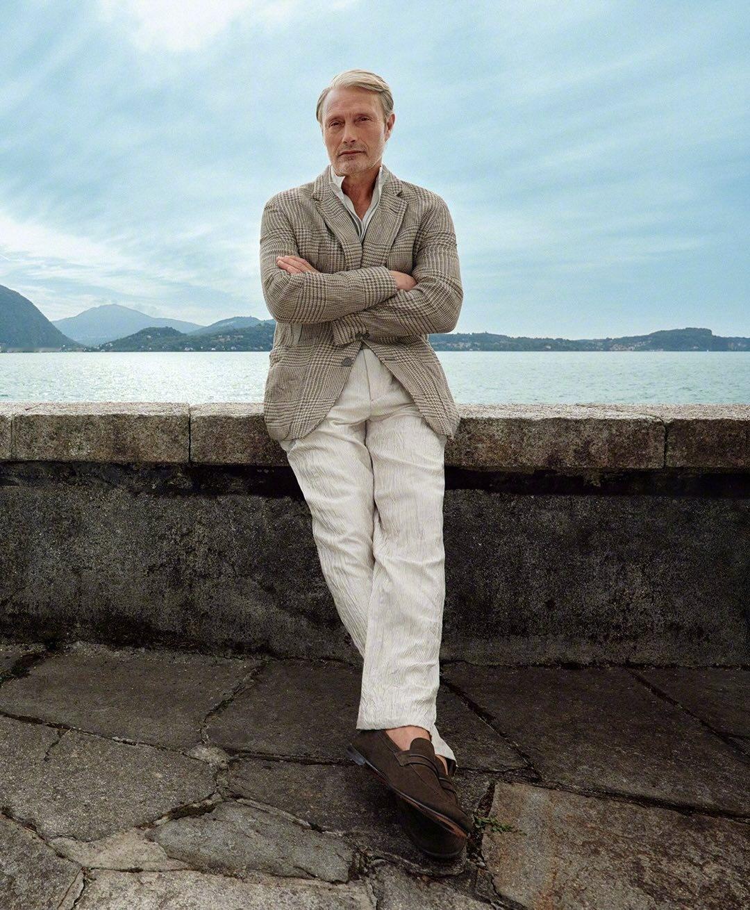 麦斯·米科尔森，品牌代言新图释出

MadsMikkelsen超话 ​​​​