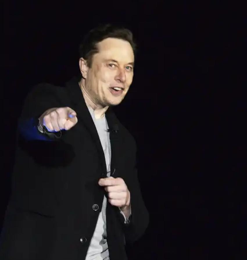 SpaceX与特斯拉董事会已分别成立由独立董事组成的特别委员会，审查潜在合并事宜