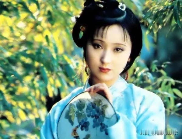 至今无法超越的-10个电视剧女性角色[玫瑰]

第1，陈晓旭—林黛玉

第2，张