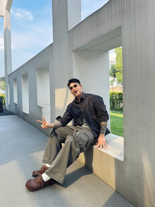 REDVibe|黑皮工装小子