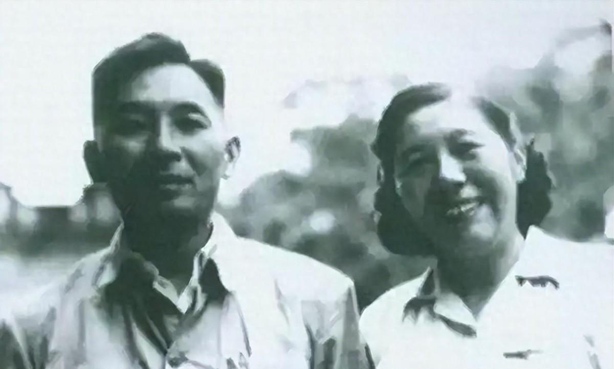 1940年国军女中尉落入新四军之手，却主动要求尽快见叶飞，这背后有何故事
194