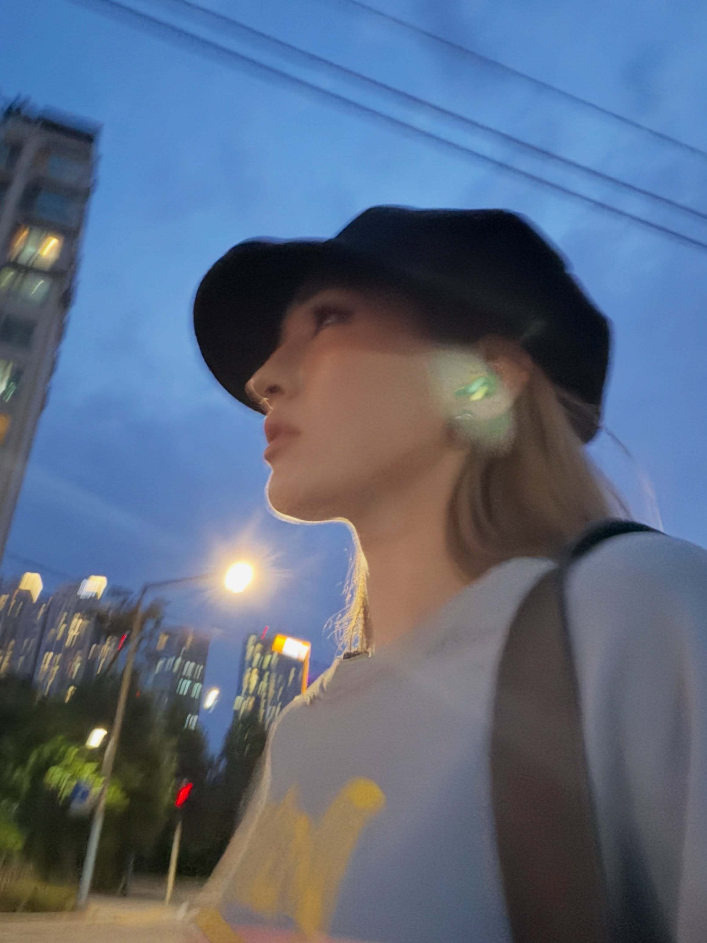 Somi INS更新🖤🩵 