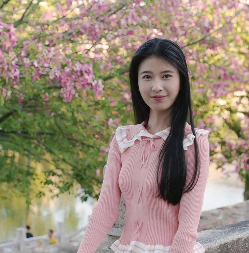 坚持是成功的秘诀，行动是梦想的桥梁。