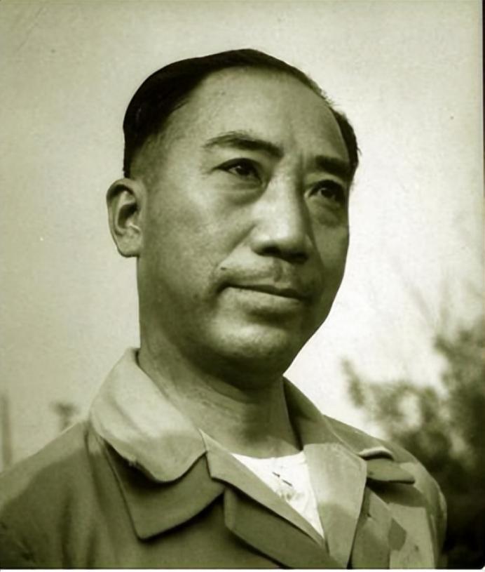 军统两大魔头，一生造孽，结局皆惨，天道轮回，丝毫不差。
 
戴笠：1946年3月