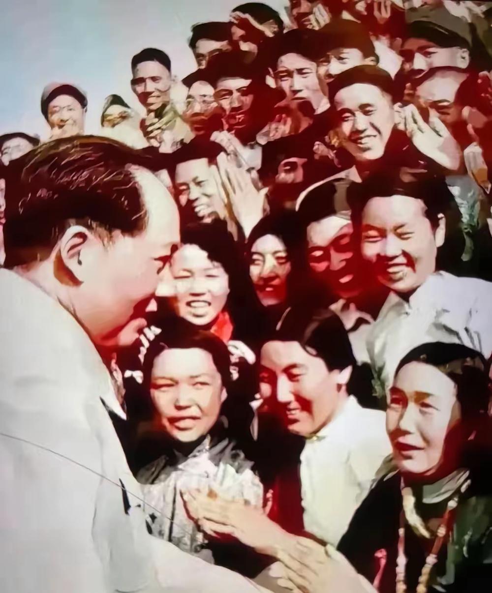 他从没许过“让大家当百万富翁”的豪言，只一句“不让百姓吃二遍苦”，就比所有承诺都