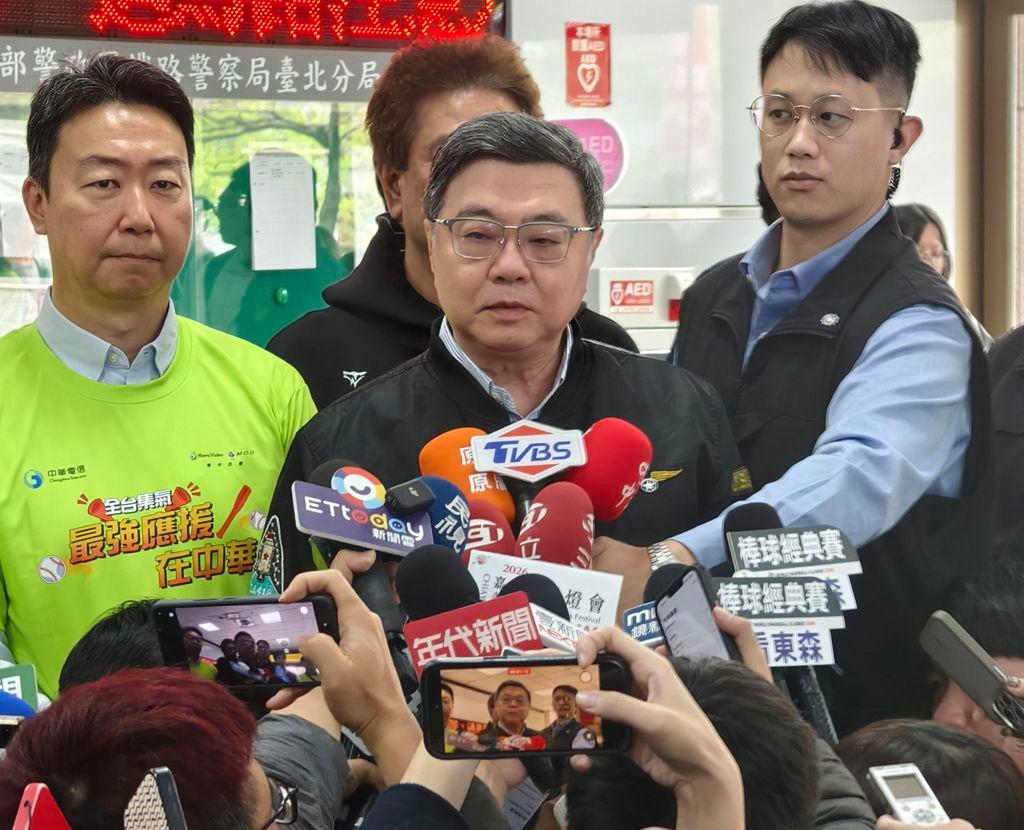 台行政部门负责人卓荣泰日本行程谎话连篇

2026世界棒球经典赛开打，台湾民进党