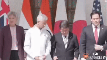 印度、美国、日本、澳大利亚举行四方安全对话外长会。
印度外长苏杰生，美国国务卿鲁