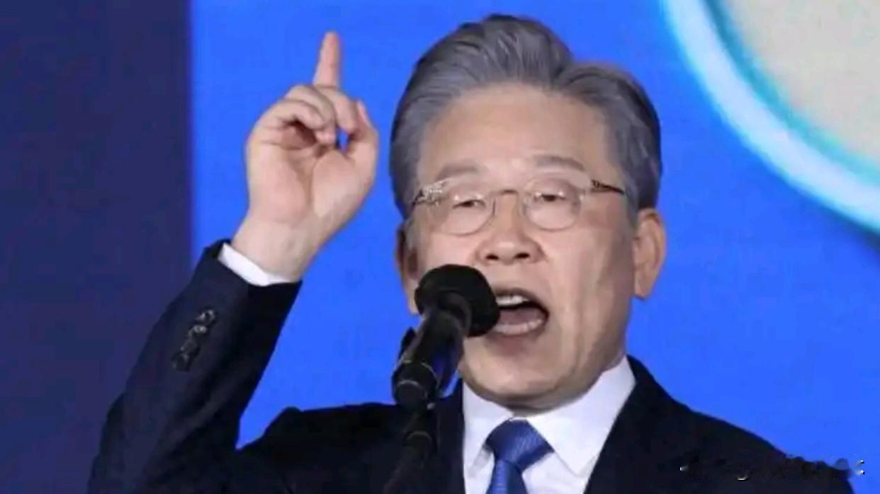 内政承压下的南海投机：韩国的地缘险棋终将反噬自身
 
韩国国会以166票赞成、0