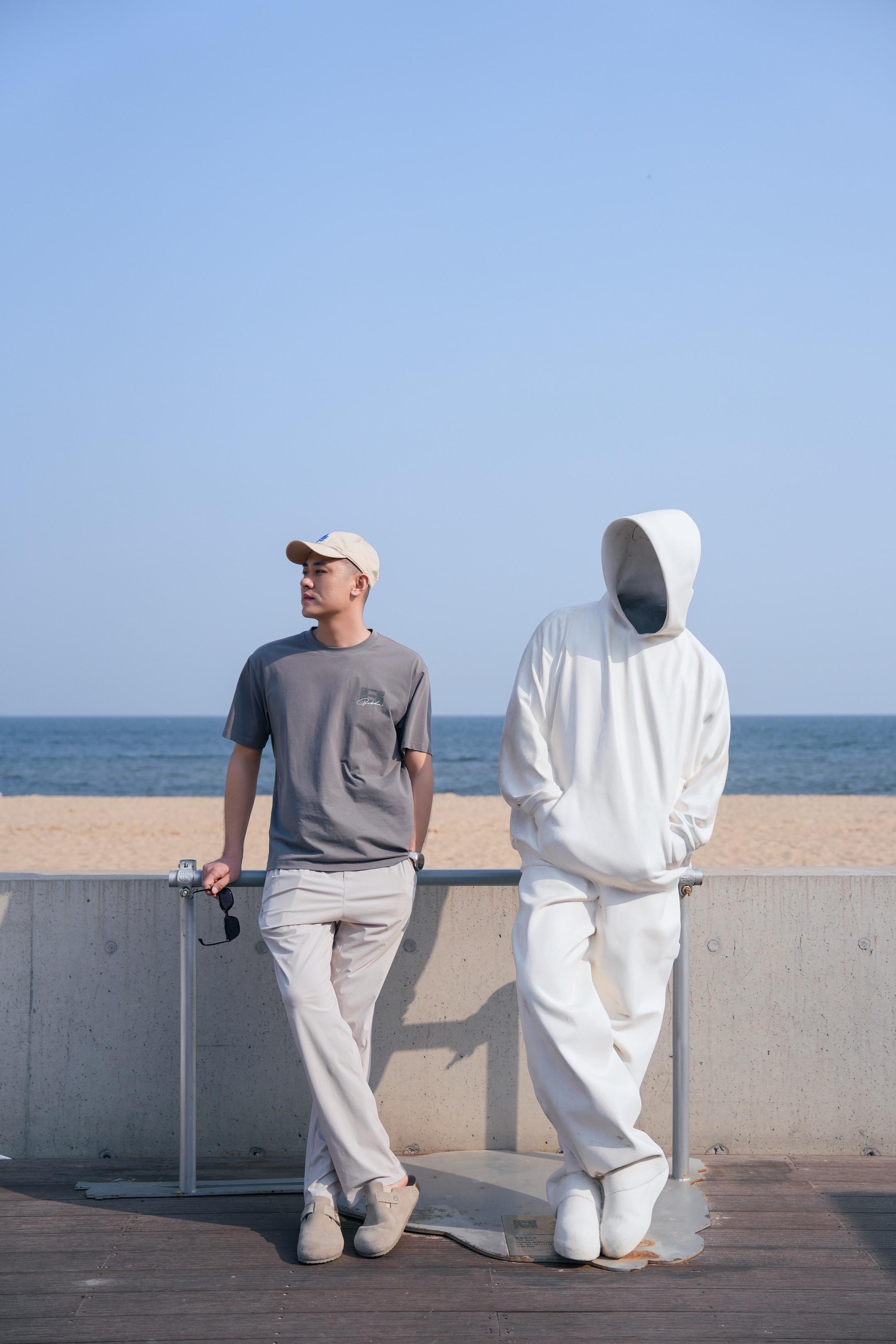 阿那亚旅拍日记.“和你一起看海 是件很浪漫的事” 和你牵手漫步在海边 ...