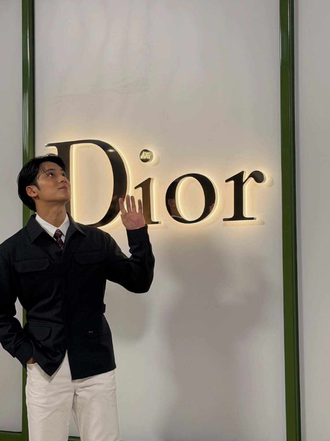 260827 珉奎ig更新Dior in Jakarta@ diorDiorDi
