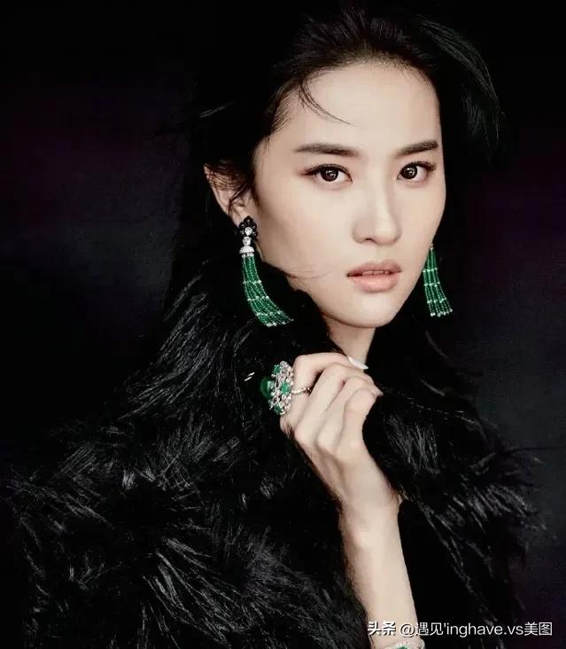 刘亦菲美女气质好自然美