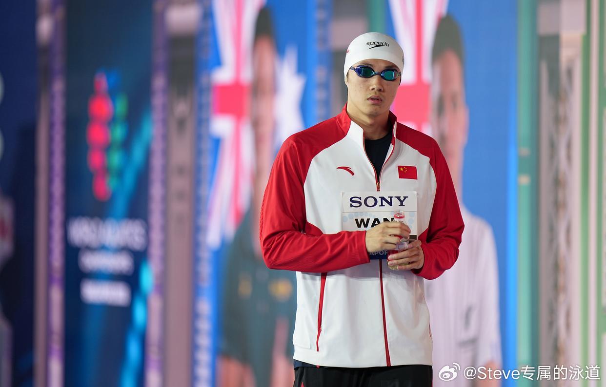 每一次步履铿锵，都是对未来的坚定作答。顺流而上汪顺的2026游泳（图/新华社体育