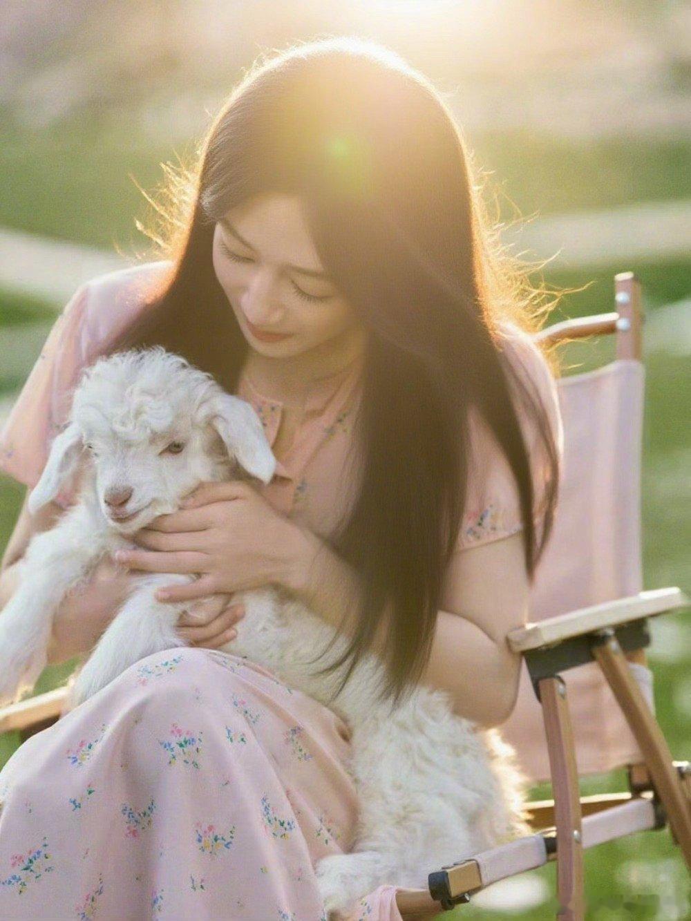 是可爱又美丽的紫妹哇！｜杨紫[心] ​​​